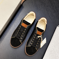 Chaussures de sport en daim pour hommes, design contrasté, semelle en caoutchouc antidérapante, luxe