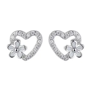 Perhiasan anting-anting 925 perak murni bunga dalam hati kancing anting-anting untuk pertunangan wanita