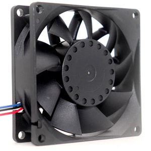 Ventilateur sans balais Power Logic DC 80x80x25mm 24V 0.45A 3 fils PWM pour refroidissement - Product Image 4