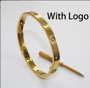 Bracelet en acier inoxydable en or 18 carats de haute qualité bijoux de mode bracelets de créateurs populaires exquis et bracelets de couple - Product Image 2