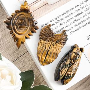 Artesanías de Cristal Natural Talladas a Mano de Alta Calidad: Ojo de Tigre, Ojo del Diablo, Cigarra, Caracol, Hexagrama, Rosa, Doble y Otras Formas de Cristal - Product Image 2