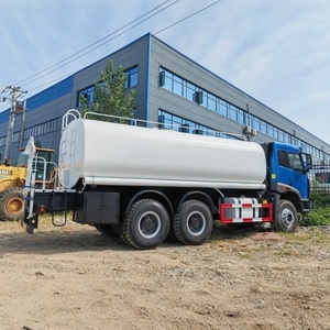 Camión Cisterna de Agua FAW 6x4 Nuevo, Capacidad de 20 CBM, Euro 3, Camión de Agua para Limpieza de Carreteras y Saneamiento Municipal de Uso Pesado - Product Image 4