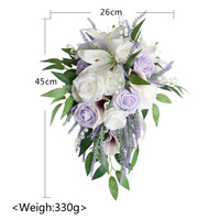 Bouquet de larme de mariée de mariage de style européen Photo de mariage en plein air Fleur artificielle Rose et lys