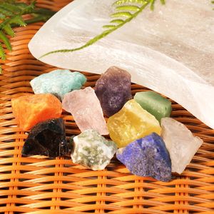 Vente en gros de pierres de guérison naturelles en quartz rose mélangées avec d'autres cristaux de pierre brute artisanale pour les mariages et les cadeaux - Product Image 6