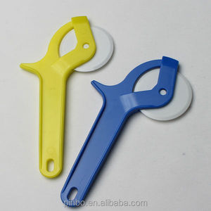 Tagliapizza in plastica per la promozione - Product Image 6