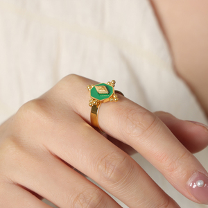 Estilo <span class=keywords><strong>de</strong></span> moda Anillo <span class=keywords><strong>de</strong></span> acero <span class=keywords><strong>de</strong></span> titanio Banda plateada <span class=keywords><strong>de</strong></span> alta calidad Característica <span class=keywords><strong>de</strong></span> luz Hipoalergénico <span class=keywords><strong>Precio</strong></span> bajo Joyería al por mayor - Product Image 5