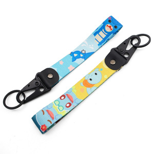 Dây đeo chìa khóa bằng polyester in logo tùy chỉnh, dây đeo tay ngắn với in lụa và phụ kiện móc. - Product Image 5