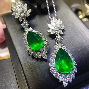 Luxury 18k White Gold <strong>Drop</strong> <strong>Earrings</strong> Trendy Fine Natural Green <strong>Emerald</strong> for Wedding or Gift Wholesale for Women - Product Image 5