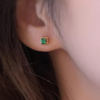 Kadınlar için Yeşil Kübik Zirkonya Kare Saplama Küpe, 9mm, Altın Kaplama Pirinç Vintage Geometrik Kulak Çivileri, Altın