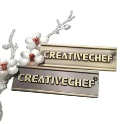 Venta al <span class=keywords><strong>por</strong></span> <span class=keywords><strong>mayor</strong></span>, <span class=keywords><strong>etiqueta</strong></span> de Metal de alta calidad, <span class=keywords><strong>etiqueta</strong></span> de señalización personalizada de marca privada, accesorios para <span class=keywords><strong>ropa</strong></span>/bolsa - Product Image 6