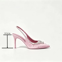 Certifié CE |   Escarpins élégants roses en satin à talons hauts, dos nu, avec décorations de perles et strass, à bout pointu, disponibles en OEM
