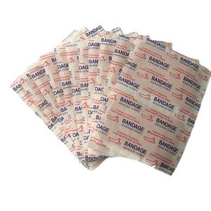 Vendaje autoadhesivo impermeable Byvidge de 5,1 x 7,6 cm con adhesivo de silicona para bañarse, rodillas y talones - Product Image 2