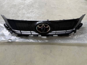 Kit de <span class=keywords><strong>carrosserie</strong></span> d'origine d'occasion 531010E510 531140E030 8111048J30, calandre de phare, pare-chocs avant pour Toyota Harrier Venza 2020-2024 - Product Image 4