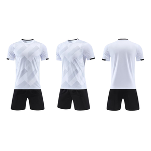 Voetbalshirt Custom Sportkleding Voetbaltenue Ademend Mesh Zomer Unisex Volwassene 100% Polyester - Product Image 2