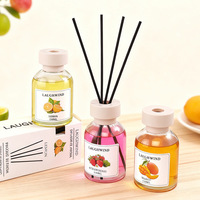 Diffuseur à bâtonnets 130 ml aux huiles essentielles naturelles de fruits, parfum d'ambiance pour la maison, la chambre et le bureau, désodorisant liquide