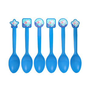 Ensemble de couverts de fête à thème dessin animé 60-80 pièces – Cuillères, fourchettes, couteaux en forme d'étoile pour anniversaires et décorations de fêtes - Product Image 5