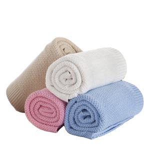 Couverture tricotée douce 100% coton de couleur fraîche pour printemps et automne - Product Image 1