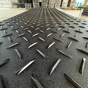 Tapis de <span class=keywords><strong>protection</strong></span> au sol d'excavatrice de PE de polyéthylène haute densité 50mm bande de roulement de diamant moulage de coupe personnalisé léger imperméable - Product Image 3