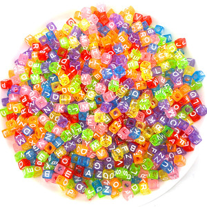 AA016583 forma piatta rotonda quadrata 100 pz Multi colori in plastica lettere sciolte perline alfabeto digitale per braccialetto fai da te - Product Image 1