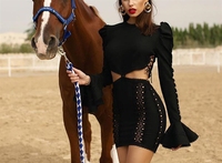 Mode personnalisée une ligne de robes à fente pour dames robes asymétriques sans manches en satin robes de soirée d'été élégantes