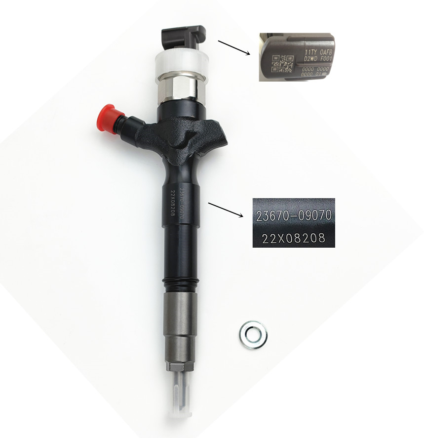 Fuel Injector 23670-09070 Common Rail Injetor 095000-5921 for TOYOTA 1KD-FTV