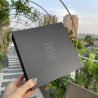 Emballage de dispositif de soins de la peau de beauté du cou en papier personnalisé, emballage de boîte-cadeau de bougie, boîte-cadeau de ceinture magnétique pliable pour aliments