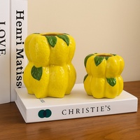 Vase en céramique peint à la main avec motif de citron, style nordique, pour fleurs, ornement artisanal, décoration d'intérieur