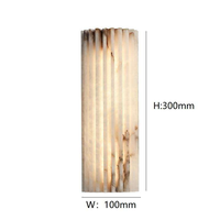 Applique murale moderne de luxe en marbre d'Espagne alabastre, lampe de chambre design côtelée avec éclairage LED pour salon ou salle de bain