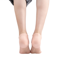 Nouvel Arrivage : Protège-talon en silicone respirant avec trou pour pieds gercés, chaussettes en gel pour talon.