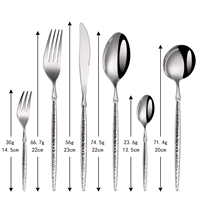 Ensemble de couverts de mariage en acier inoxydable 18-10 doré martelé (fourchette, cuillère, couteau) pour hôtels et restaurants