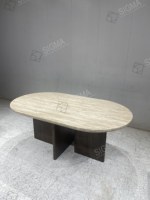 Table à manger d'intérieur de luxe moderne, best-seller, avec plateau en travertin et base en bois, mobilier d'intérieur