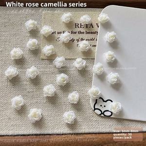 50 Piezas/Paquete de Accesorios de <span class=keywords><strong>Uñas</strong></span> con Diamantes en Forma de Rosa, Color Rosa, Blanco, Azul y Morado, Adornos de Camelia Tallados Suaves, Pequeñas Joyas de Resina - Product Image 4