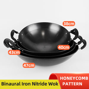 <span class=keywords><strong>Wok</strong></span> chinois traditionnel rond en nid d'abeille pour la cuisson et le sauté, en fer nitride antiadhésif avec double poignée - Product Image 2