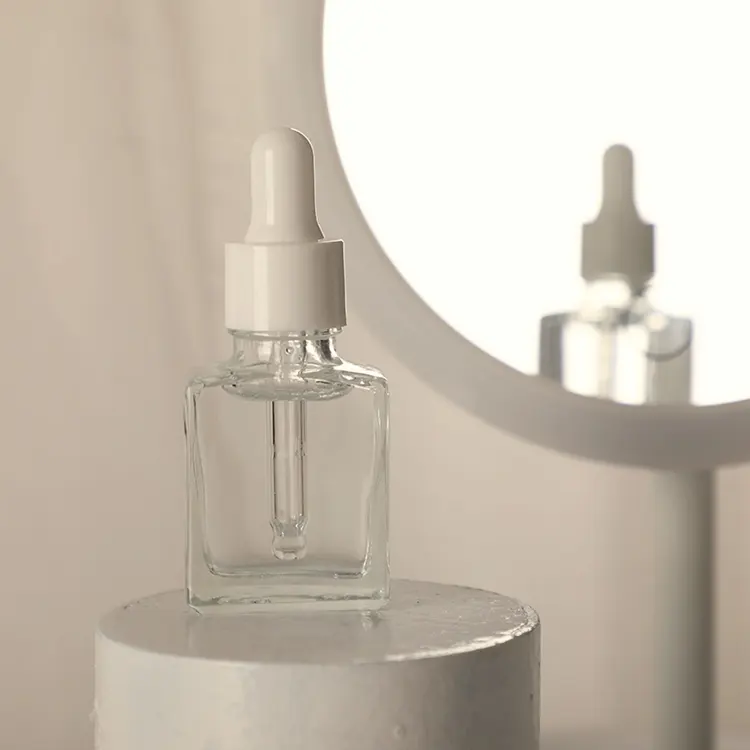 Transparente 15ml quadratische Öl flaschen Vintage tragbare weiße Tropfer klare ätherische Öl flasche Glas-Tropf flasche