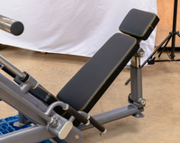 YG-ES021 Équipement de fitness professionnel en acier pour la musculation, machine à squat linéaire à 45 degrés et presse à jambes à charge par plaques