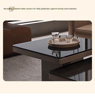 Table basse modulaire carrée durable de style italien, surface en dalle de pierre, pour petits appartements, style moderne minimaliste