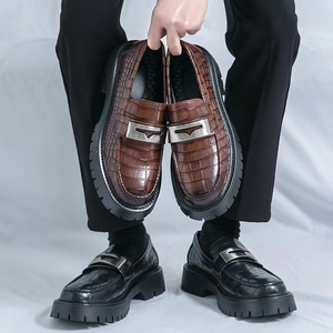 <span class=keywords><strong>Mocasines</strong></span> de Plataforma con Estampado de Cocodrilo Negros para Hombre, Zapatos de Vestir Casuales y Formales con Detalles Metálicos para Uso Diario en la Oficina - Product Image 1