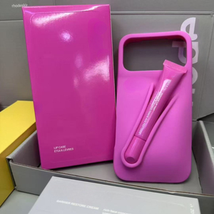 Funda de silicona 3D con brillo labial para iPhone 11 12 13 14 15 16 Pro Max, set de bálsamo labial de goma, cubierta trasera con diseño de lápiz labial - Product Image 6
