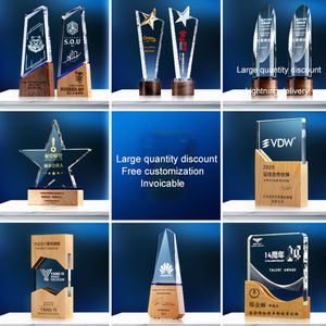 Base de <span class=keywords><strong>Madera</strong></span> de Nogal Negro para <span class=keywords><strong>Trofeos</strong></span>, como Regalo de Graduación o Recuerdo de Lujo - Product Image 5