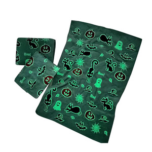 Toalla de microfibra que brilla en la oscuridad, 40x60cm, regalo luminoso de Halloween, decoración rectangular para interiores - Product Image 3