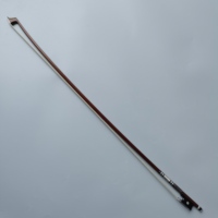 High-quality Silver Fittings Carbon Fiber Graphite-Braided (Dense Texture) Violin Bow Refined Grip and Texture of the Bow