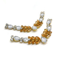 Bijoux fantaisie en métal en forme de V, accessoires de décoration pour chaussures pour femmes avec chaînes et boucle en strass pour sandales et tongs