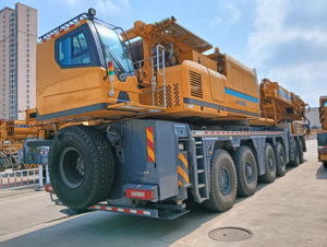 XCMG официальный 2023 год Подержанные автокраны гидравлический кран XCA600 <span class=keywords><strong>600</strong></span> тонный вездеходный кран для продажи - Product Image 5