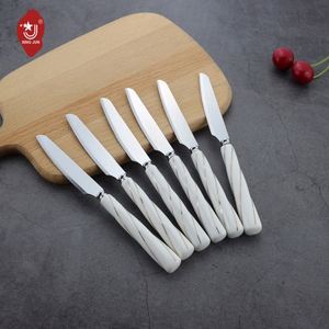 Ensemble de couverts de luxe pour mariage en céramique avec manche en spirale, couteau, fourchette et cuillère en acier inoxydable - Product Image 5