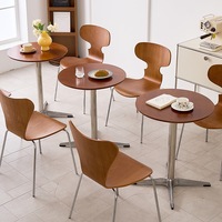 Table à manger compacte chic en bois minimaliste classique avec plateau en panneau de densité et pieds en métal pour café, bistrot, bar, restaurant