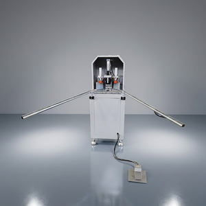 Machine de nettoyage d'angle automatique EWORLD à 3 lames en acier inoxydable, puissance 1,1 kW, tension personnalisable, facile à utiliser pour les cadres de fenêtres - Product Image 1