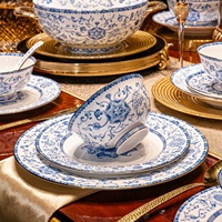 Service de table haut de gamme en porcelaine osseuse émaillée de Jingdezhen, avec bordure dorée, compatible micro-ondes, bols et assiettes peints à la main, kit de couverts