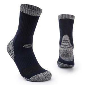 Gym Chaussettes De Luxe Qualité Mode Coton Hommes Crew Chaussettes Broderie Logo Imprimer Gym Chaussettes Personnalisées - Product Image 4