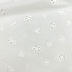 Tela <span class=keywords><strong>de</strong></span> encaje <span class=keywords><strong>de</strong></span> algodón ligero con bordado floral vintage, <span class=keywords><strong>tul</strong></span> <span class=keywords><strong>de</strong></span> malla texturizado elegante vintage para ropa, vestidos y manteles. - Product Image 2