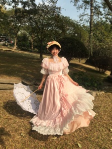 Vestido de Novia de Encaje Pesado Estilo Vintage Francés [Runaway Princess] Hecho a Mano, con Falda Abultada y Larga hasta el Suelo - Product Image 5